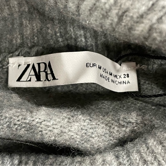 Zara Women’s Heather Gray With Black Accents Turtleneck Sweater Sz. Medium NWT - Picture 9 of 13